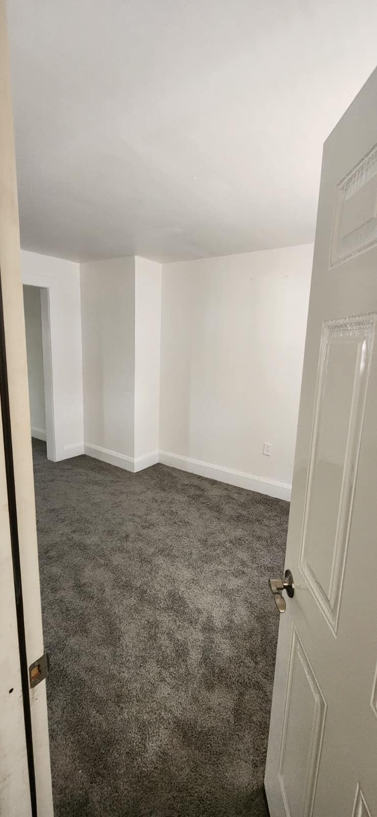 Building Photo - 197 Roosevelt St