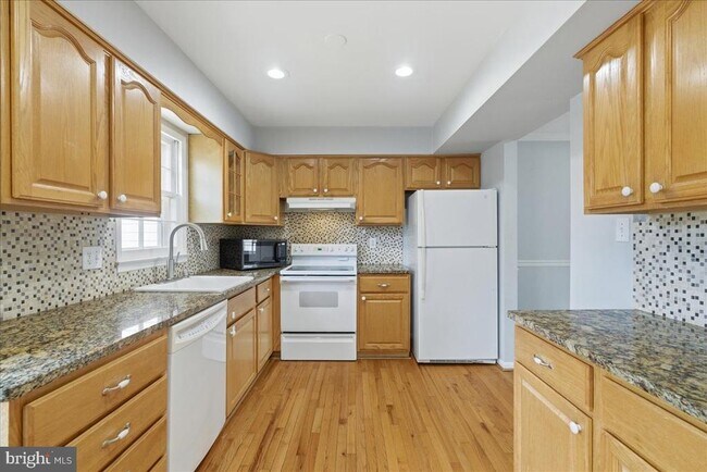 Building Photo - 2988 Valera Ct