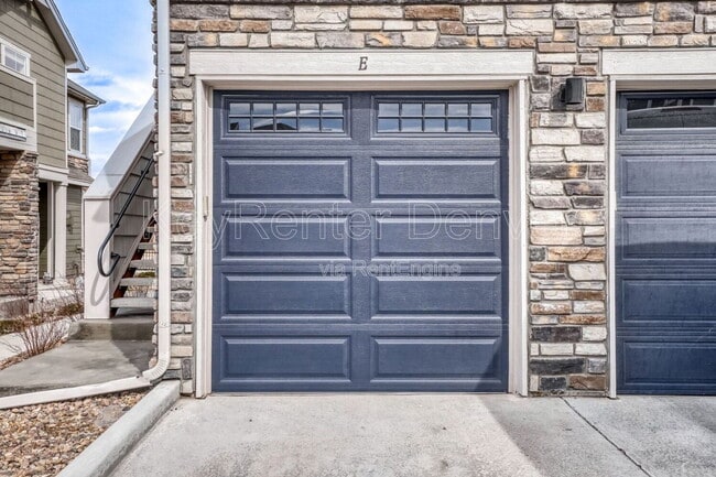 Building Photo - 23723 E Ida Pl