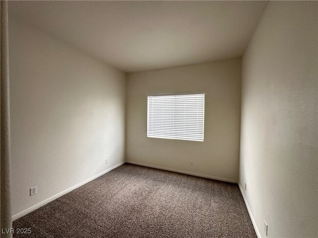 Building Photo - 1148 Warm Canyon Way