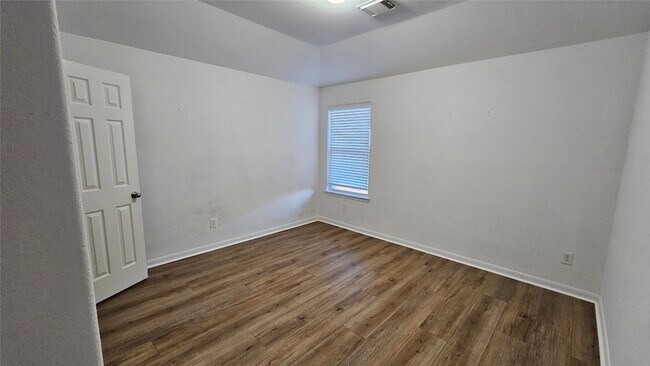 Building Photo - 9407 Herons Grove Ln