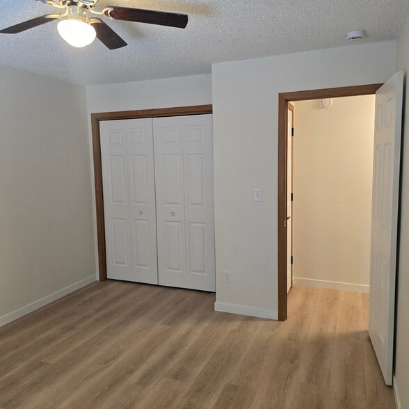 Building Photo - 830 Dover St