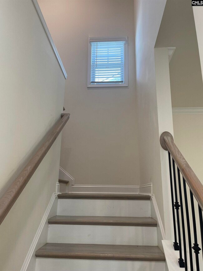 Building Photo - 659 Honeydew Dr