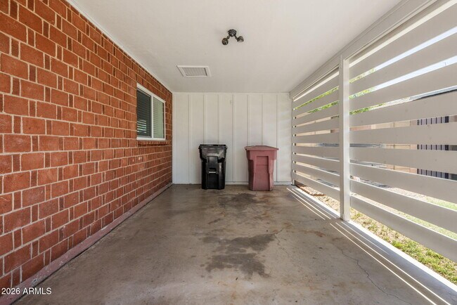 Building Photo - 8307 E Monterosa St