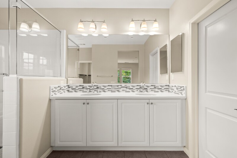 Building Photo - 2754 Overlook Point Dr