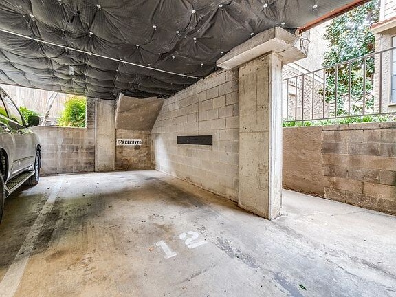 Building Photo - 5200 Martel Ave