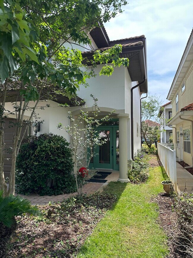 Building Photo - 231 Calusa Blvd