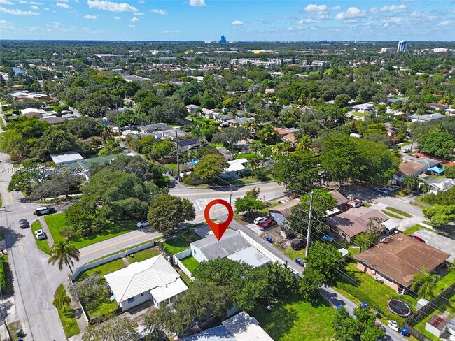 Building Photo - North 26th Avenue, Hollywood, FL 33020 - 3 BR 1 BA single-family home