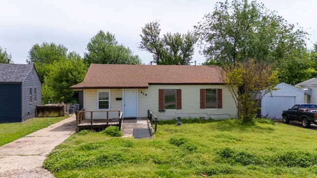 Primary Photo - Rent to Own in Midwest City!