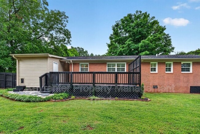 Building Photo - 9415 Glen Cross Dr