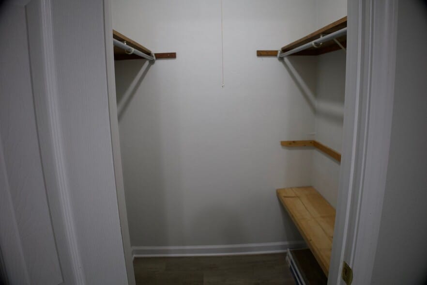 Bedroom 2 closet - 171 Parkbrook Cir