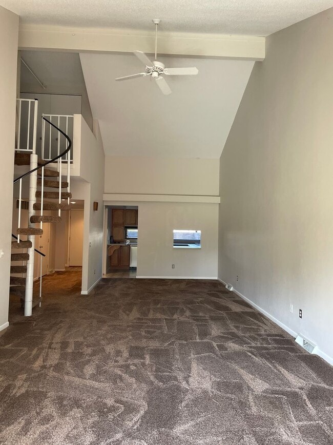 Building Photo - For Lease / Rent