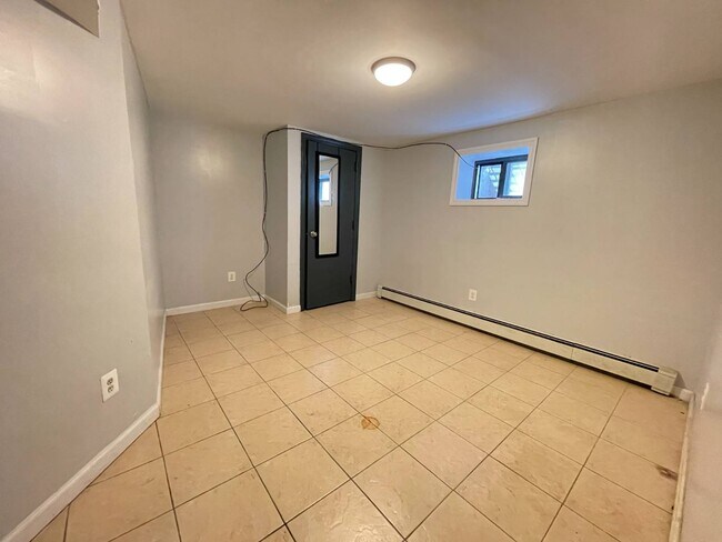 Building Photo - 2153 Quimby Ave