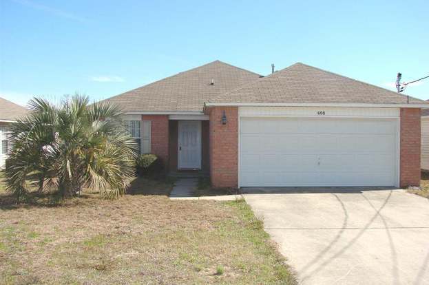 Primary Photo - 608 Reservation Ave