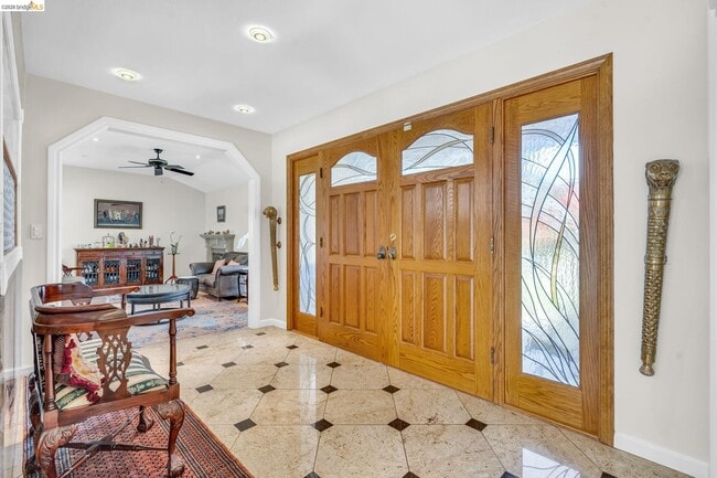 Building Photo - 277 Hidalgo Ct