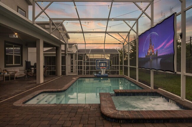 Building Photo - 9052 Sommerset Hills Dr