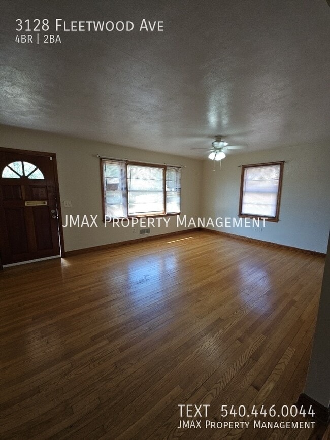 Building Photo - 3128 Fleetwood Ave SW