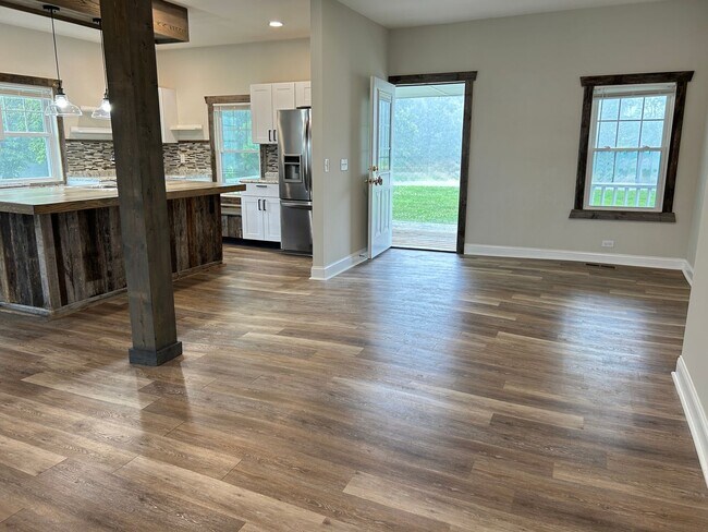 Building Photo - 3269 Fords Mill Rd