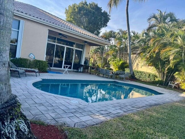 Building Photo - 2486 Bay Isle Dr