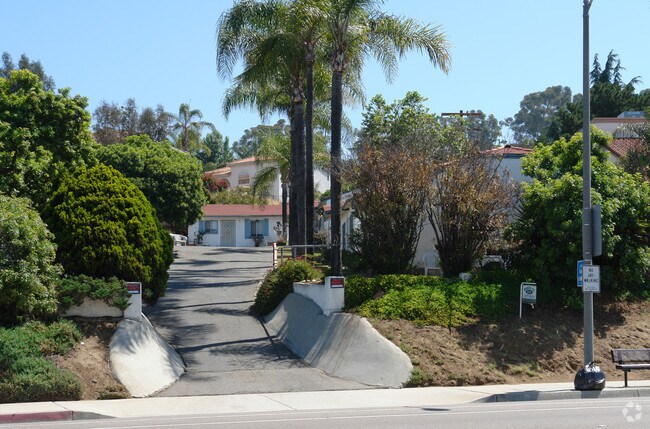 Building Photo - Sante Fe Cottages