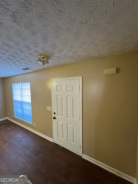 Building Photo - 5869 Strathmoor Manor Cir