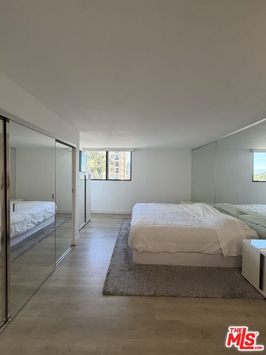 Building Photo - 10535 Wilshire Blvd