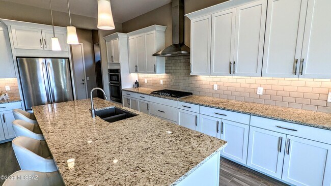 Building Photo - 13036 N Spinystar Dr