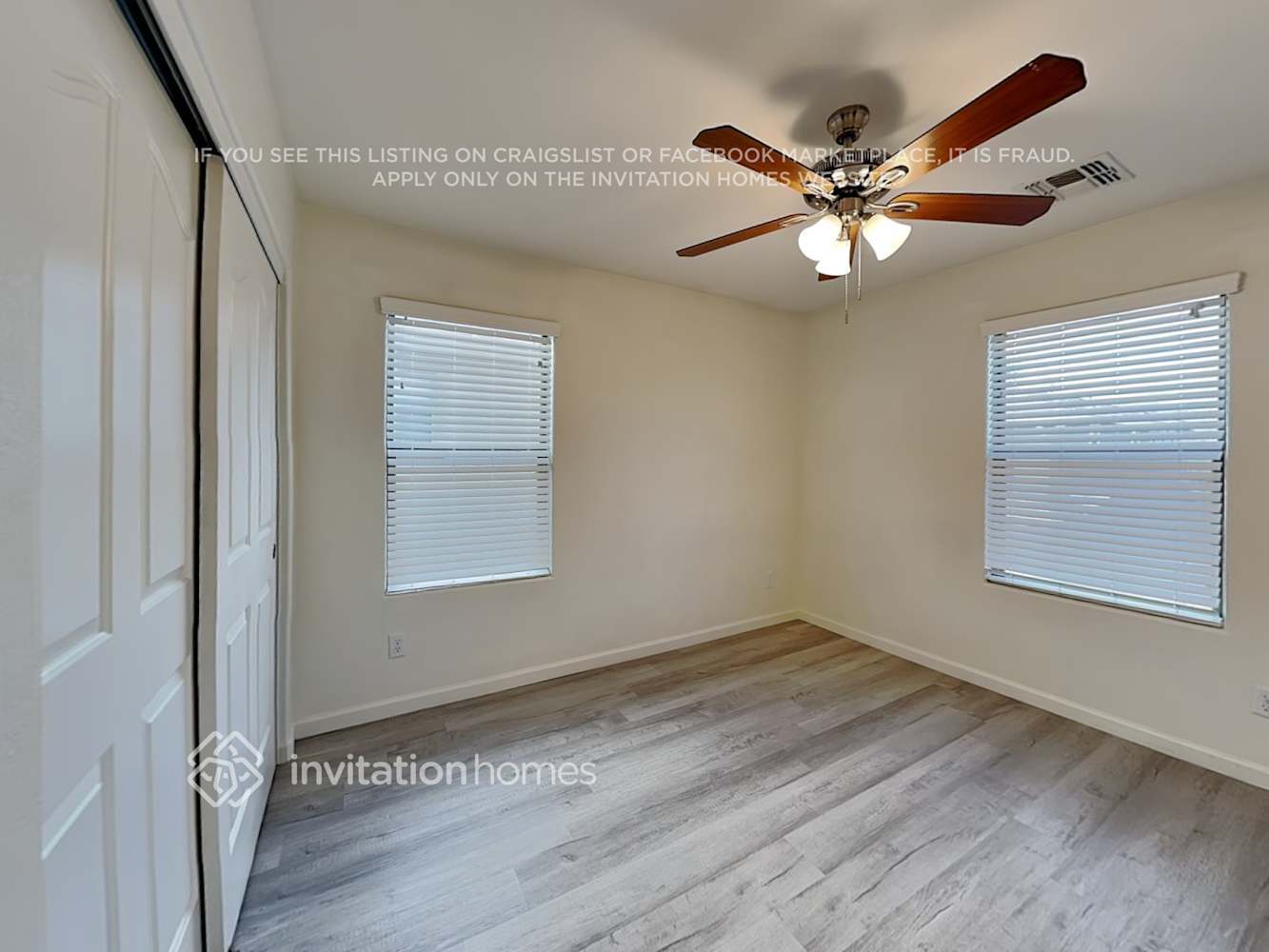 Building Photo - 5853 E Hoover Ave