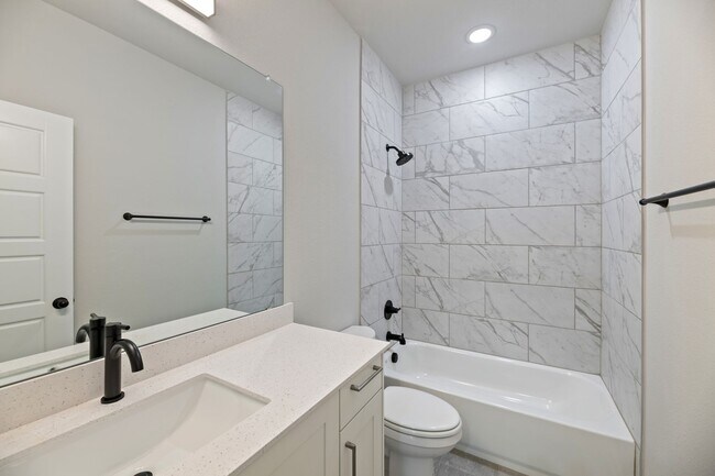 Building Photo - AVAILABLE NOW! NEW LUXURIOUS TRIPLEX LOCATED ON 1-ACRE LOT IN MIDLOTHIAN, TX!