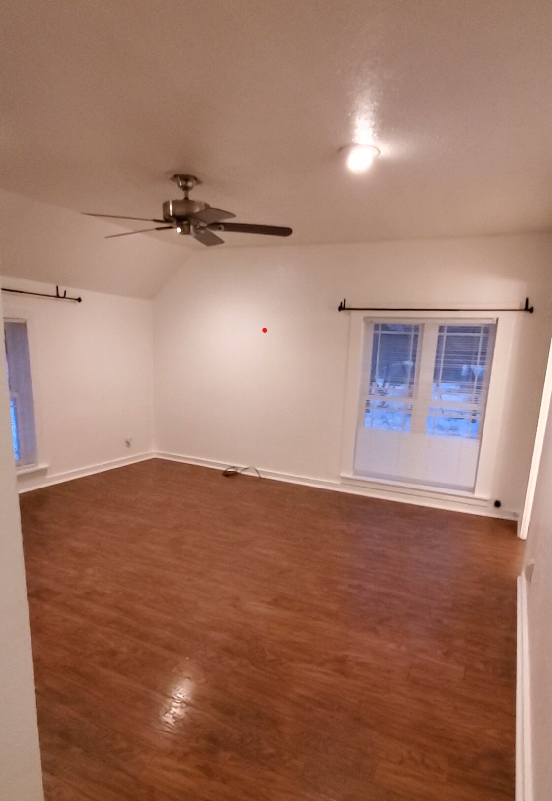 Living Room - 4024 Niles Rd