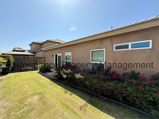 Building Photo - 7010 Olen Arnold Ave
