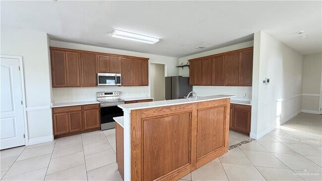 Building Photo - 24 Los Lagos Dr