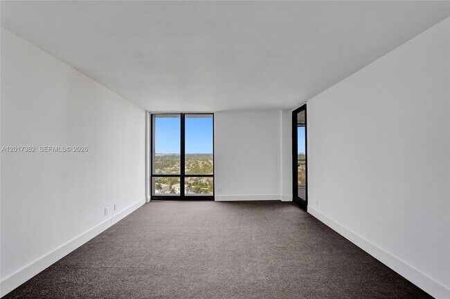 Building Photo - 1600 S Ocean Dr