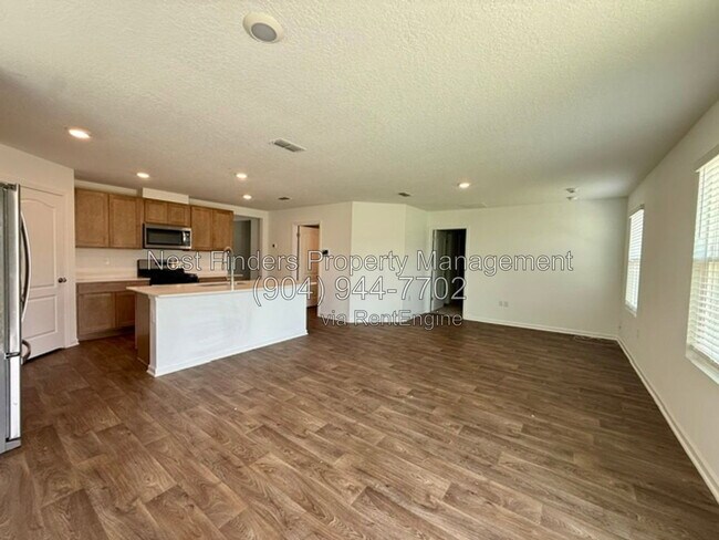 Building Photo - 448 Orellana Rd