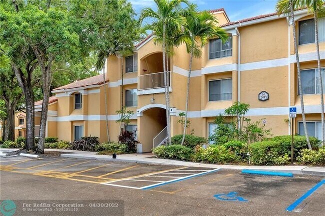 Building Photo - 2331 NW 33rd St