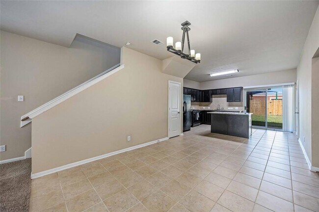 Building Photo - 6727 Wide Creek Dr