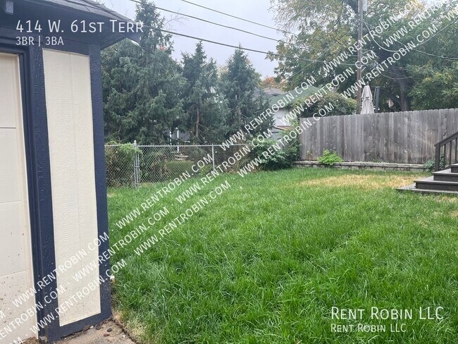 Building Photo - 414 W 61st Terrace