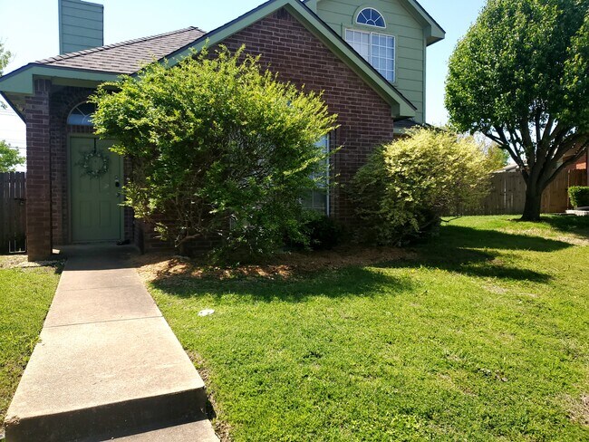 Building Photo - 506 Appomattox Dr