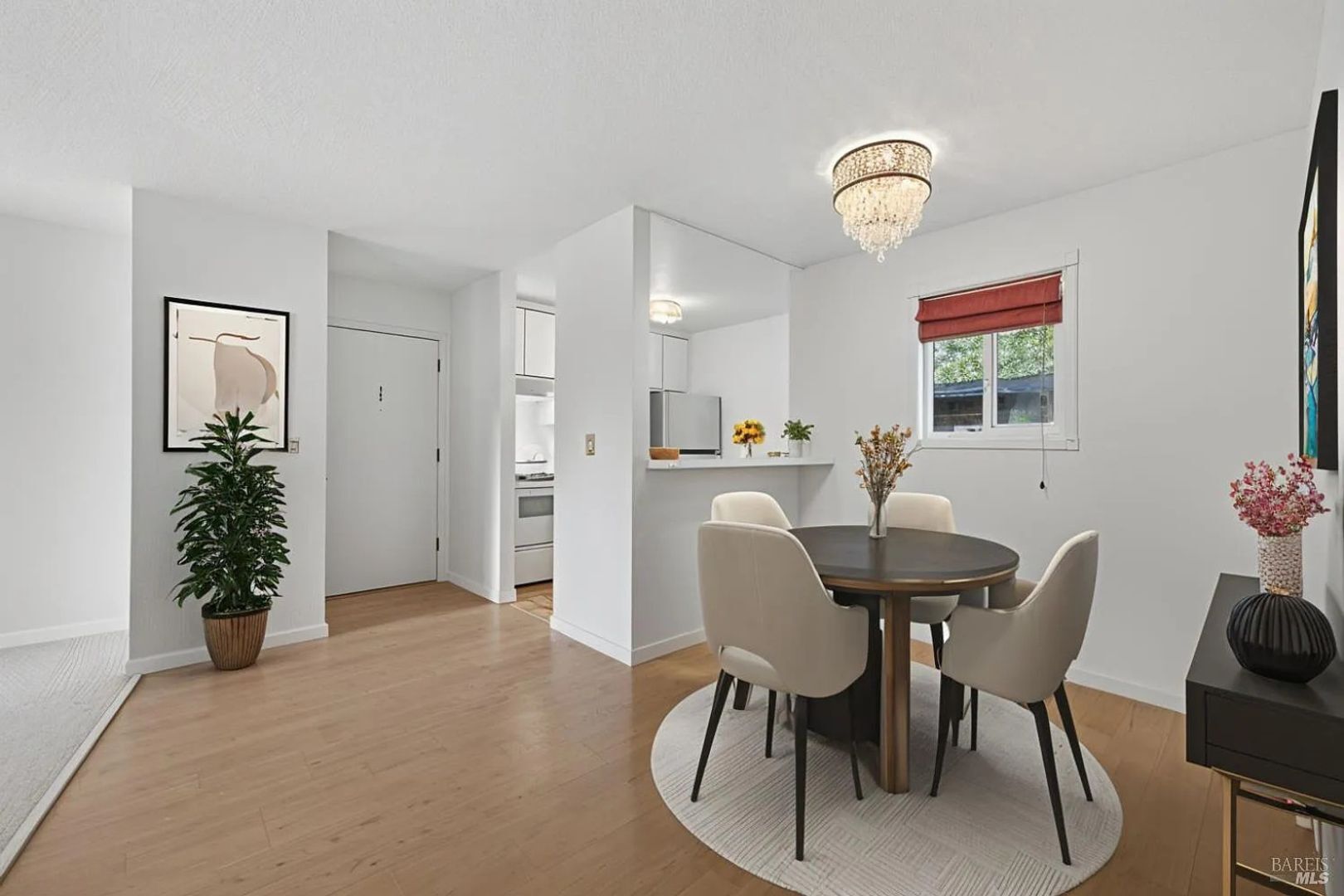 Building Photo - 211 Stony Point Rd