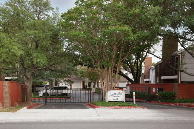 Building Photo - 7635 Guadalupe St