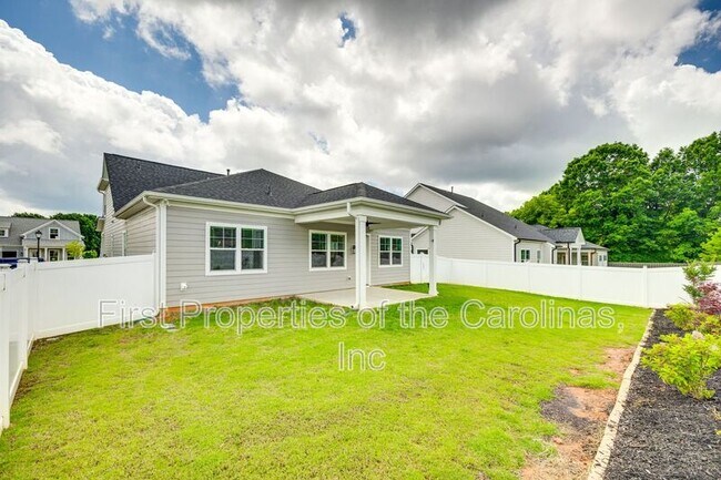Building Photo - 13702 Tranquil Day Dr