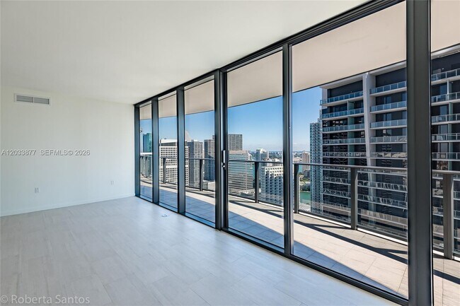 Building Photo - 1000 Brickell Plaza