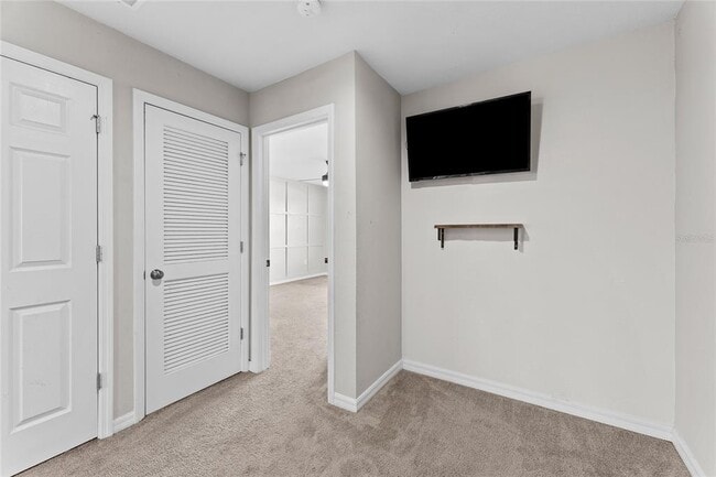 Building Photo - 7103 Grand Elm Dr