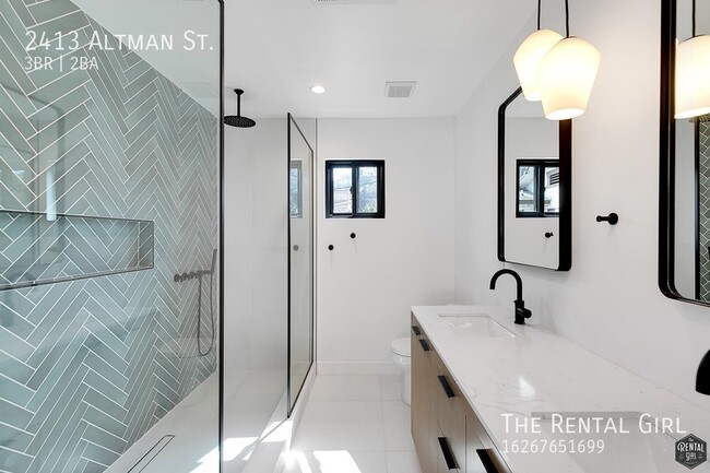 Building Photo - 2413 Altman St