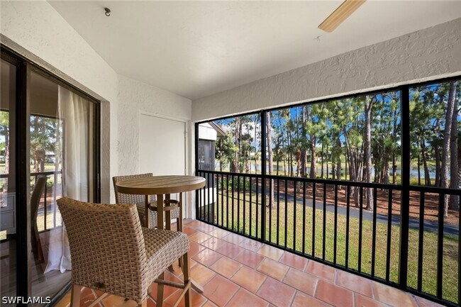 Building Photo - 1808 Kings Lake Blvd