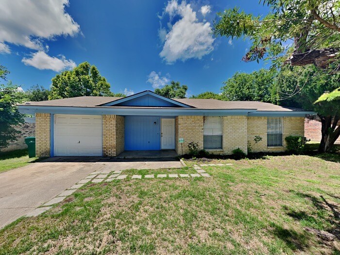 Primary Photo - 1202 Neptune Dr