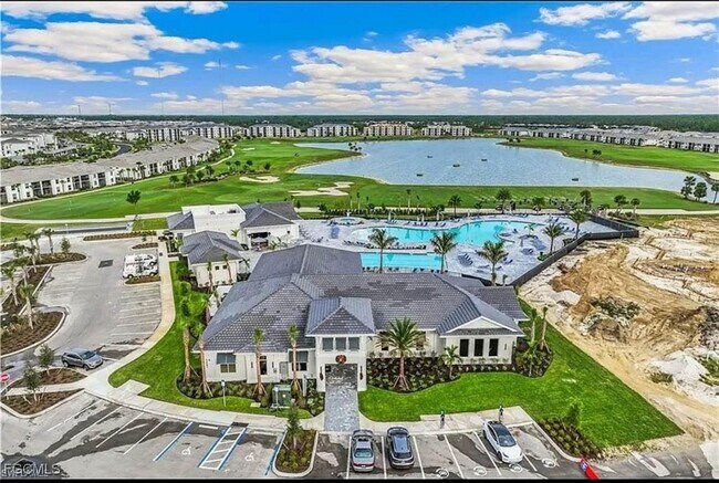 Building Photo - 15960 Grassland Ln