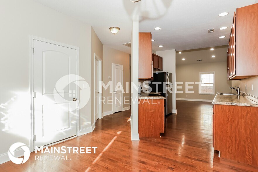 Building Photo - 7013 Edon Hall Way