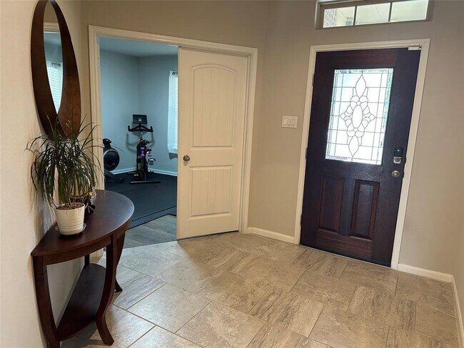 Building Photo - 12531 Lake Portal Dr