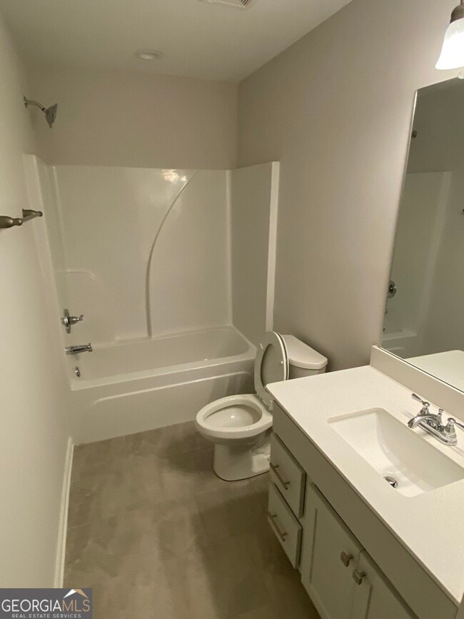 Building Photo - 125 W River Cane Run